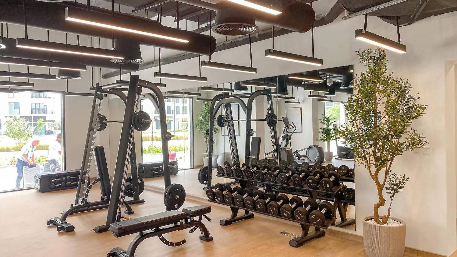 두바이 Vayk - Modern 2Bd With Pool View In Town Square 아파트